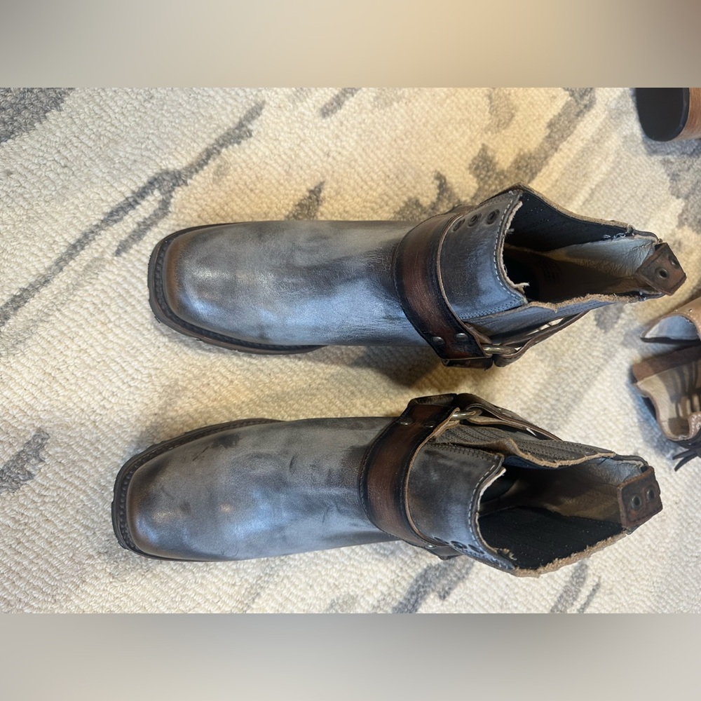 Womens Gray and Brown Leather Boots